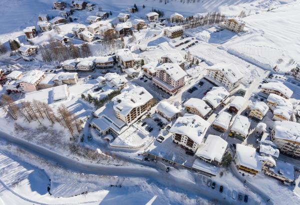 Winter start: Snow guarantee insurance