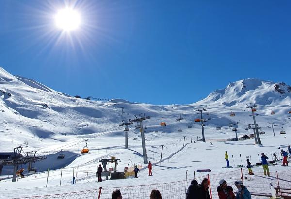 Zertifikatspflicht in Samnaun - Interview mit Mario Jenal, Direktor Bergbahnen Samnaun